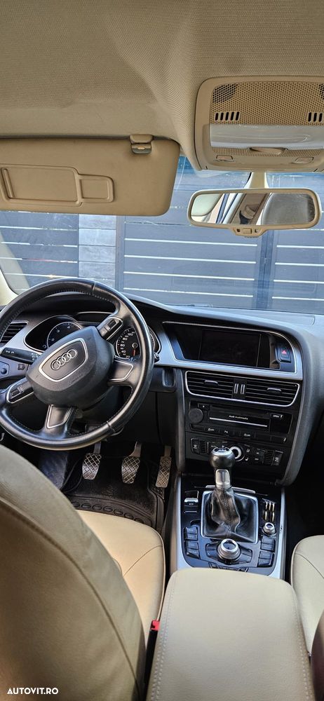 Audi A4 Limuzina 2.0 TDI B8 - 10