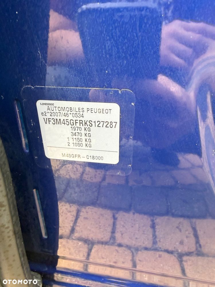Peugeot 3008 1.6 PureTech GPF Allure S&S EAT8 - 8
