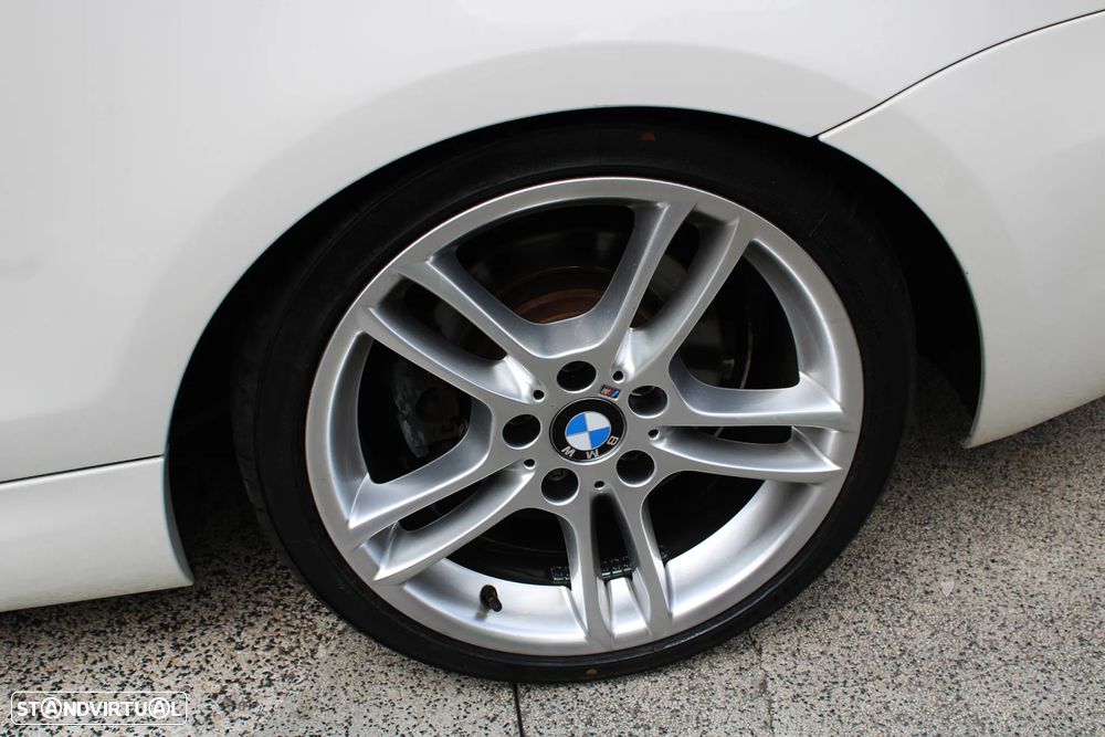 BMW 123 d Limited Edition Lifestyle c/ M Sport Pack - 49