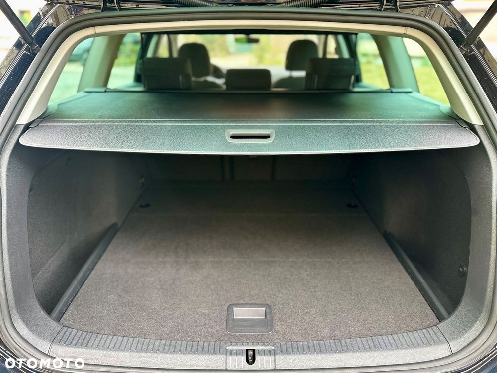 Volkswagen Golf VII 2.0 TDI BMT Highline DSG - 11