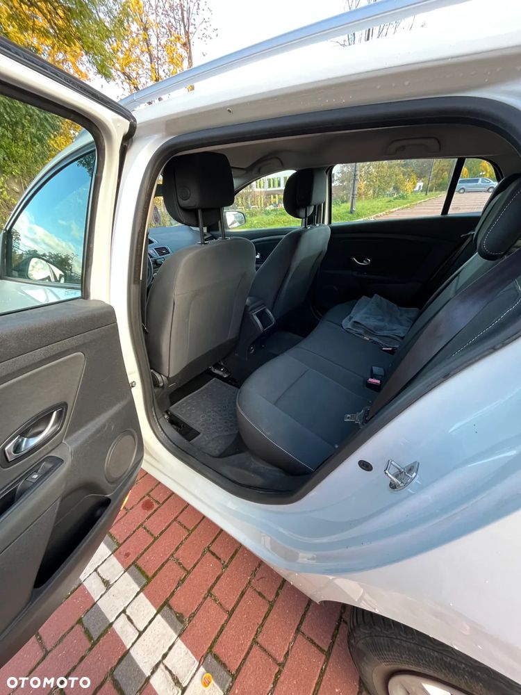 Renault Megane Grandtour 1.6 16V 110 TomTom Edition - 8