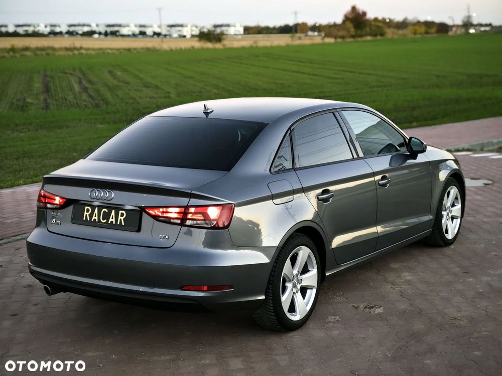 Audi A3 2015 photo 3