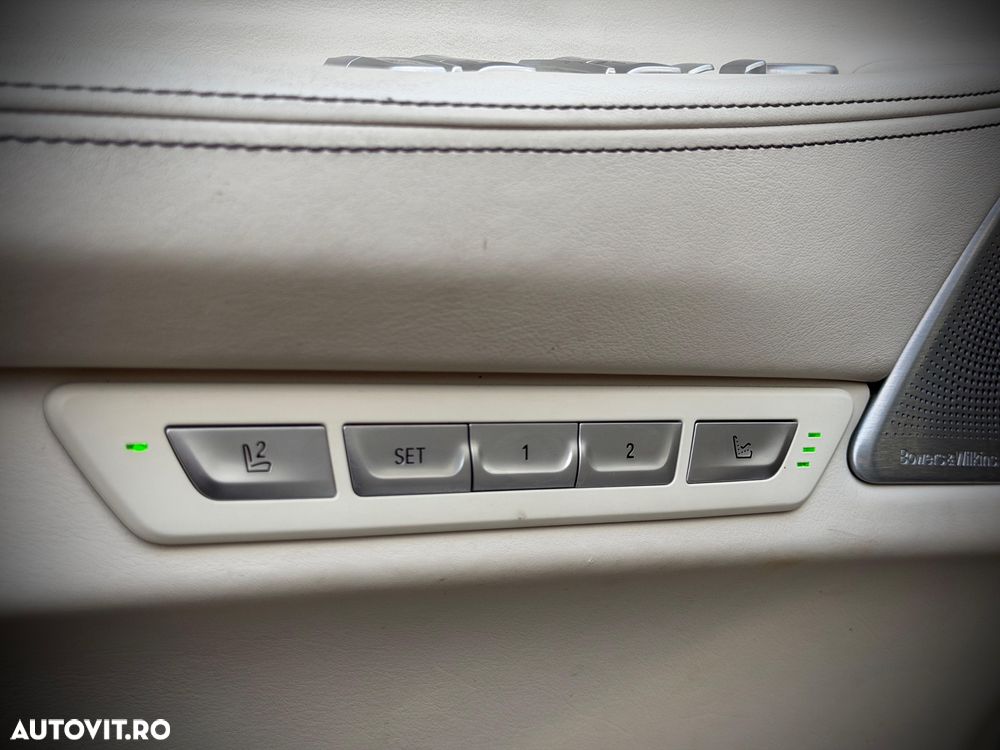 BMW Seria 7 740Li - 17