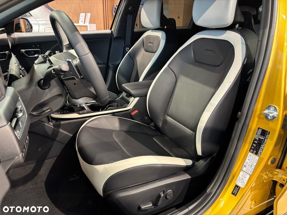 Kia K4 - 12