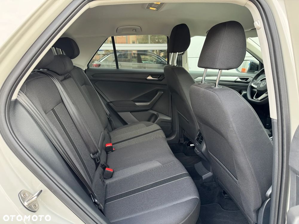Volkswagen T-Roc 1.5 TSI Life Plus DSG - 19