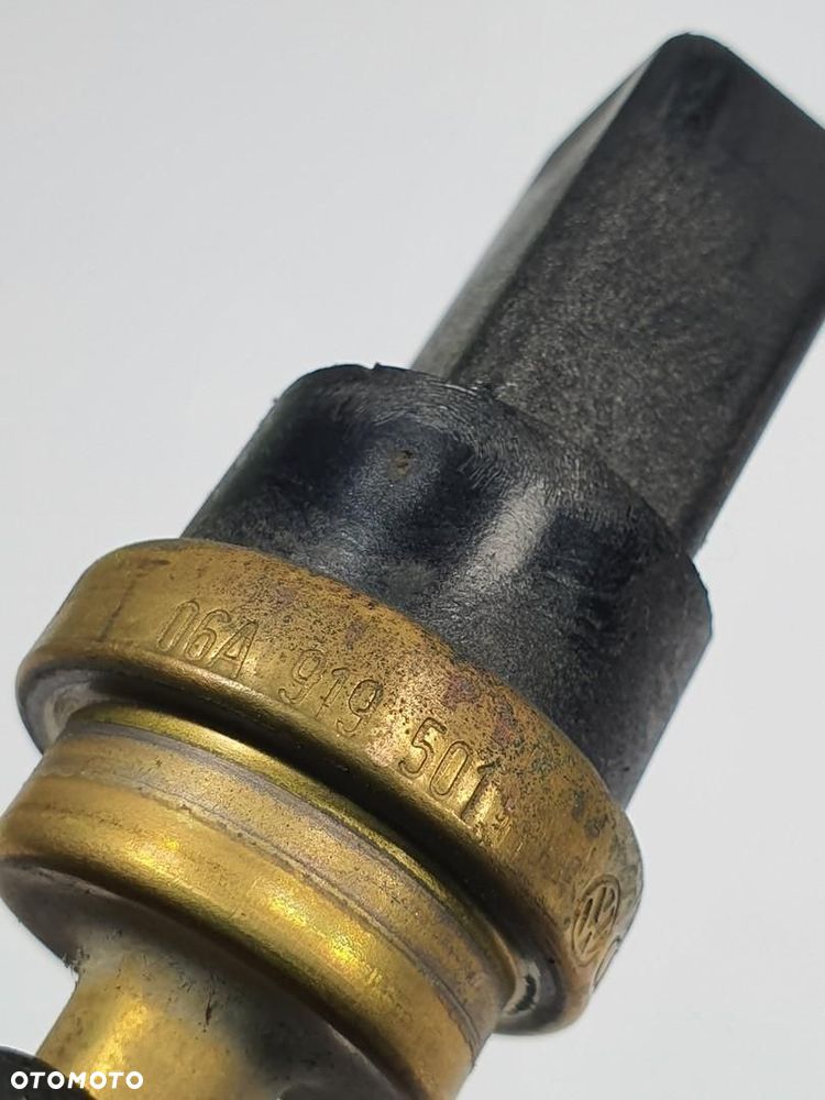 CZUJNIK TEMPERATURY WODY VW GOLF IV 1.6 8V 06A919501 - 2