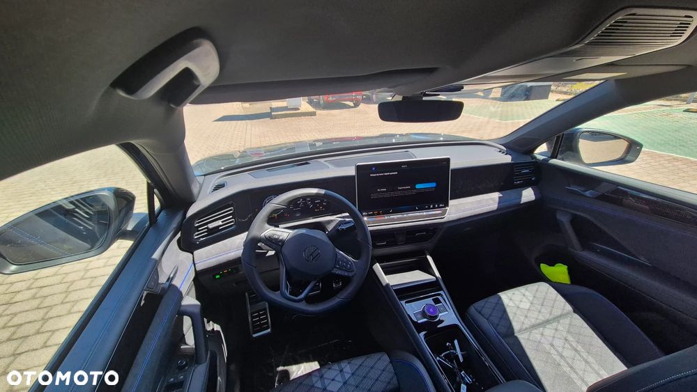 Volkswagen Tiguan - 8