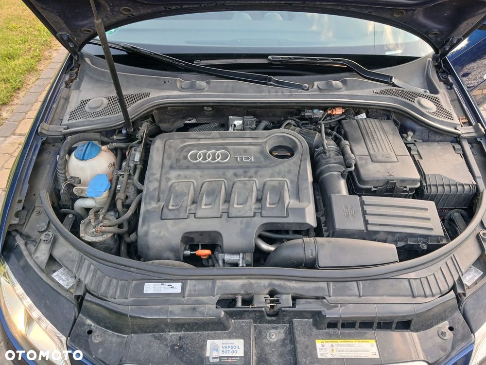 Audi A3 Sportback 2.0 TDI DPF S line Sportpaket - 14