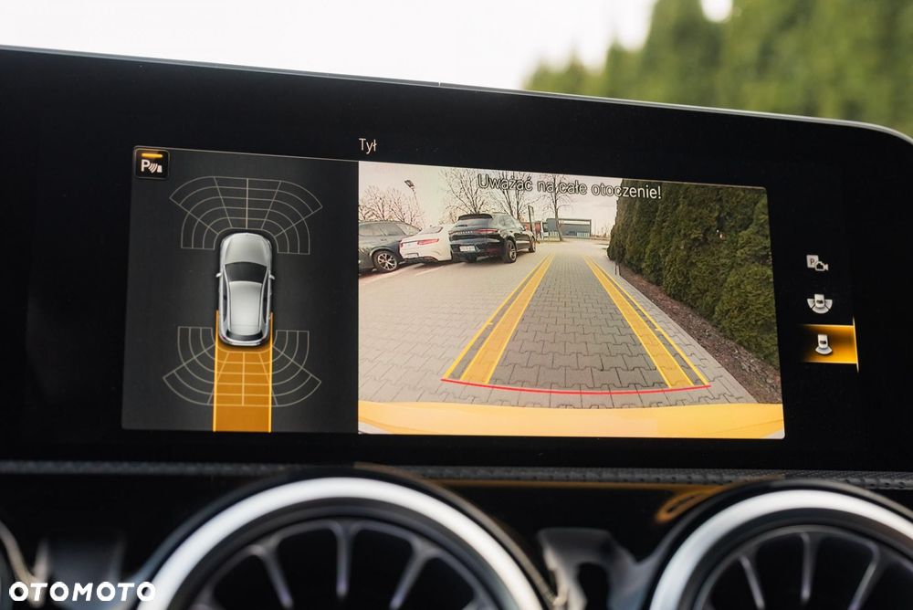 Mercedes-Benz Klasa A 35 AMG 4-Matic 7G-DCT - 19