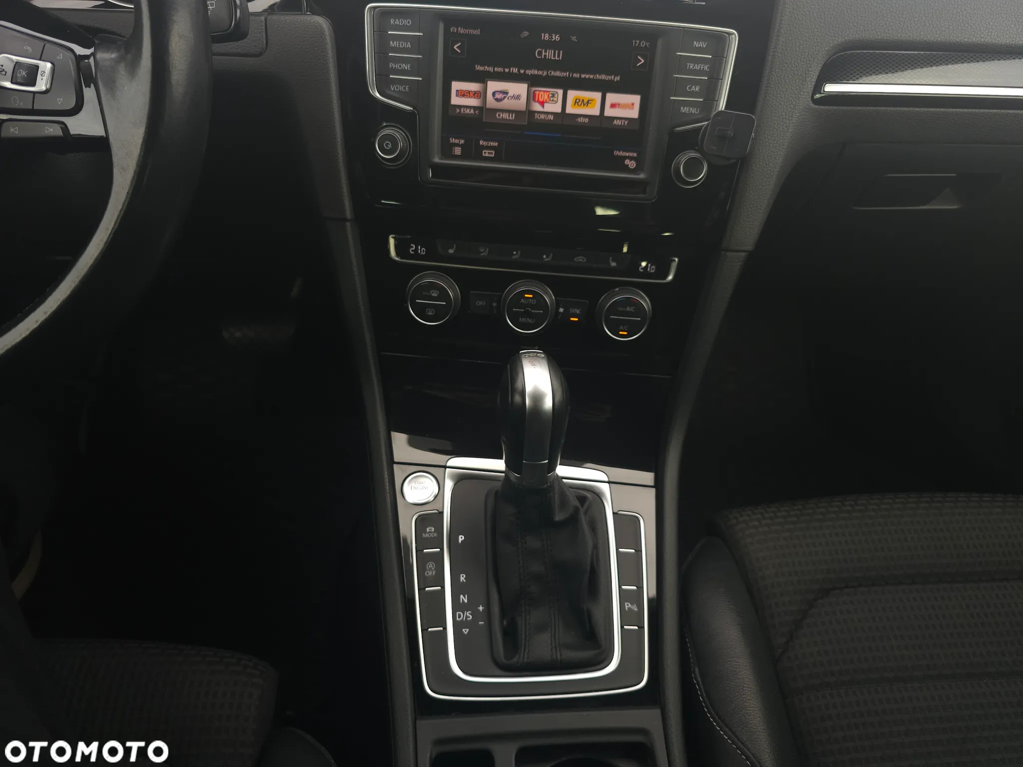 Volkswagen Golf VII 1.6 TDI BMT Highline DSG - 14