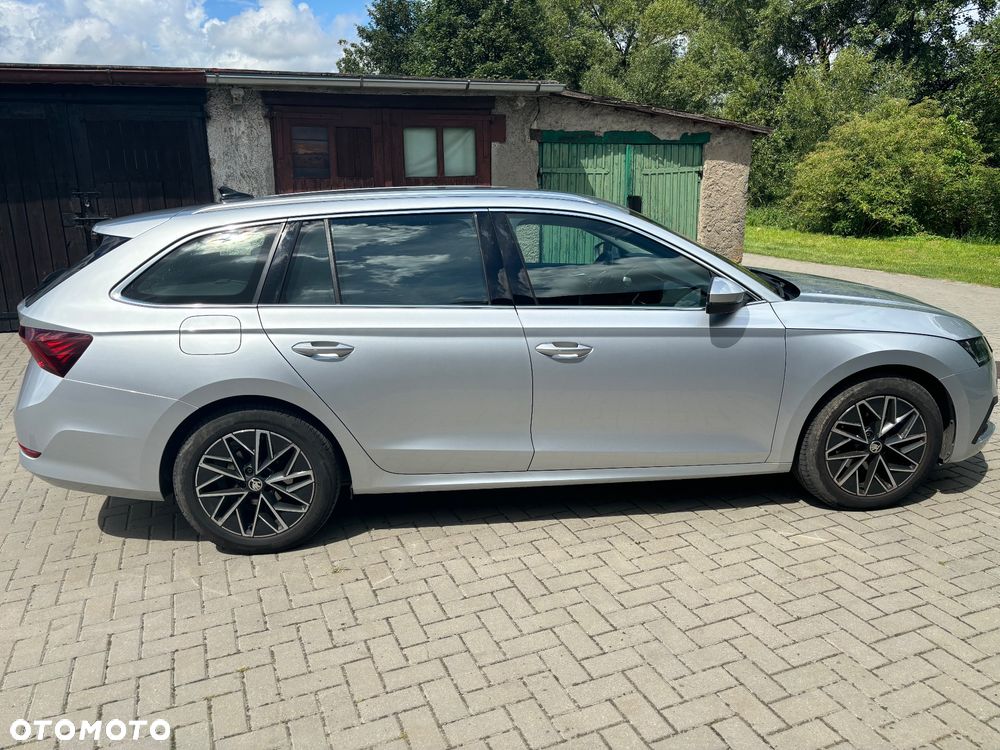 Skoda Octavia 2.0 TDI SCR Style DSG - 10