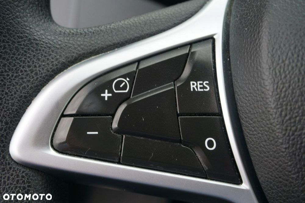 Dacia Duster 1.6 SCe Essential - 16