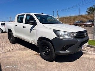 Toyota HILUX 4X4 150cv CAB/DUPLA COM AC - 3