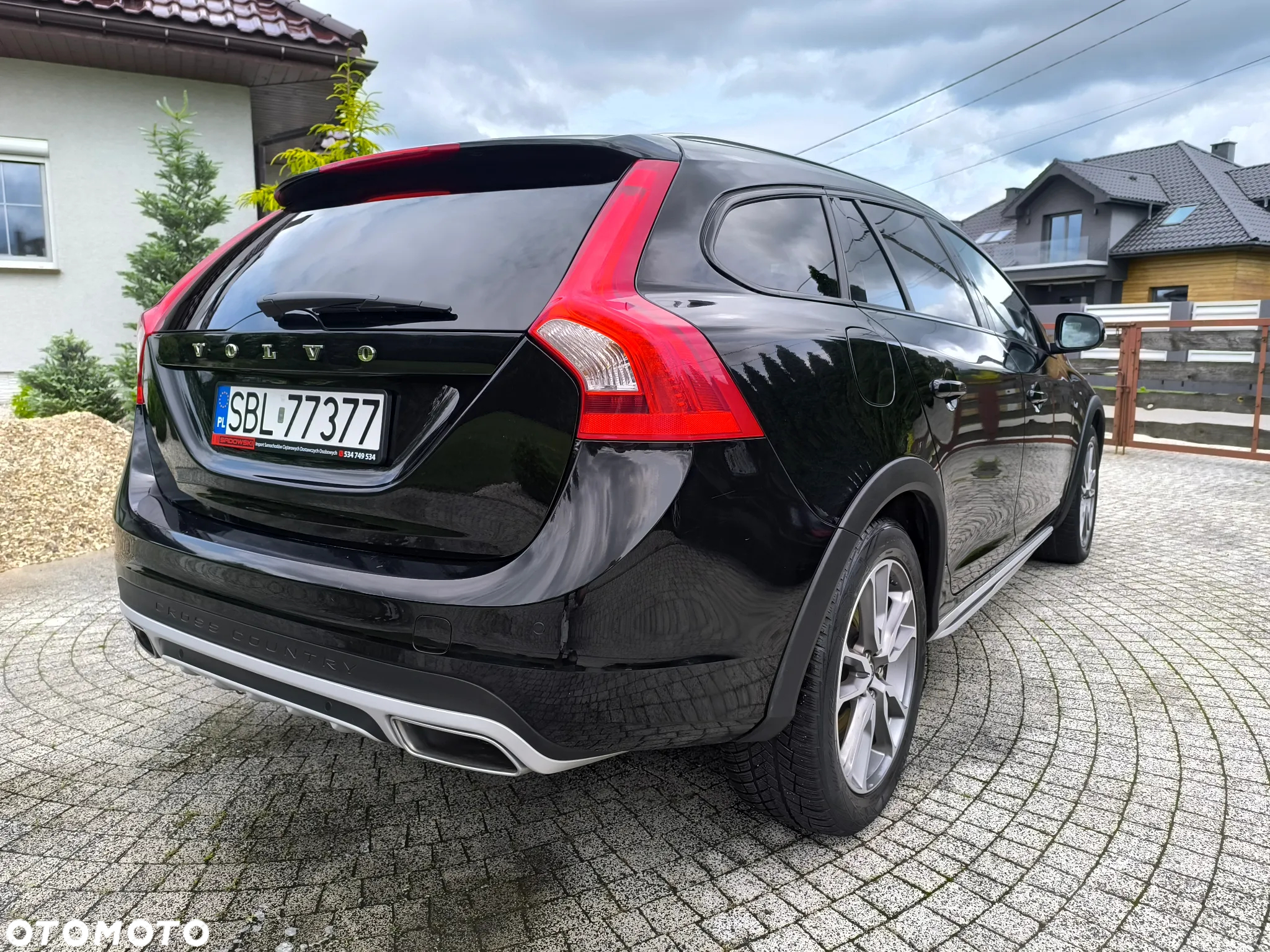 Volvo V60 Cross Country D3 Momentum - 14