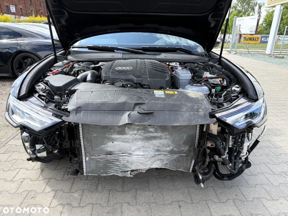 Audi A6 Avant 50 TFSI e quattro S tronic S line - 9
