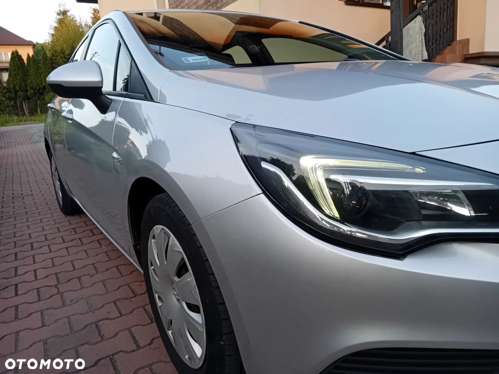 Opel Astra 1.6 CDTI Enjoy - 2