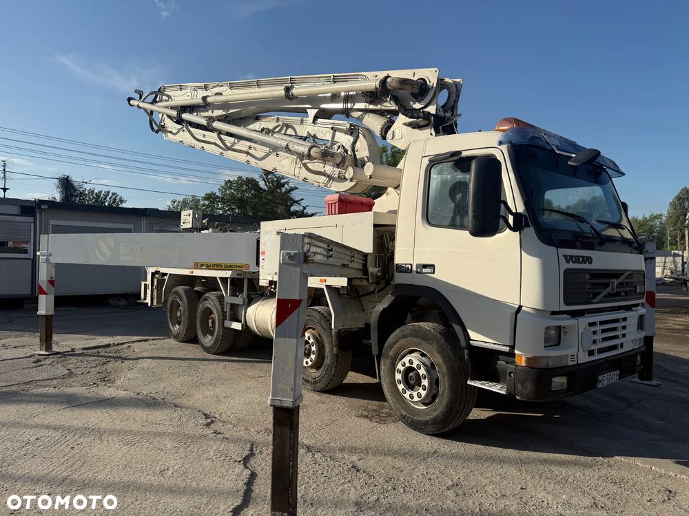 Volvo FM12 380 kM , Putzmaister M36 - 12