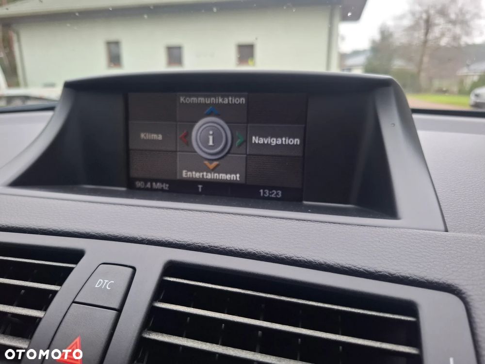 BMW Seria 1 118d DPF - 22