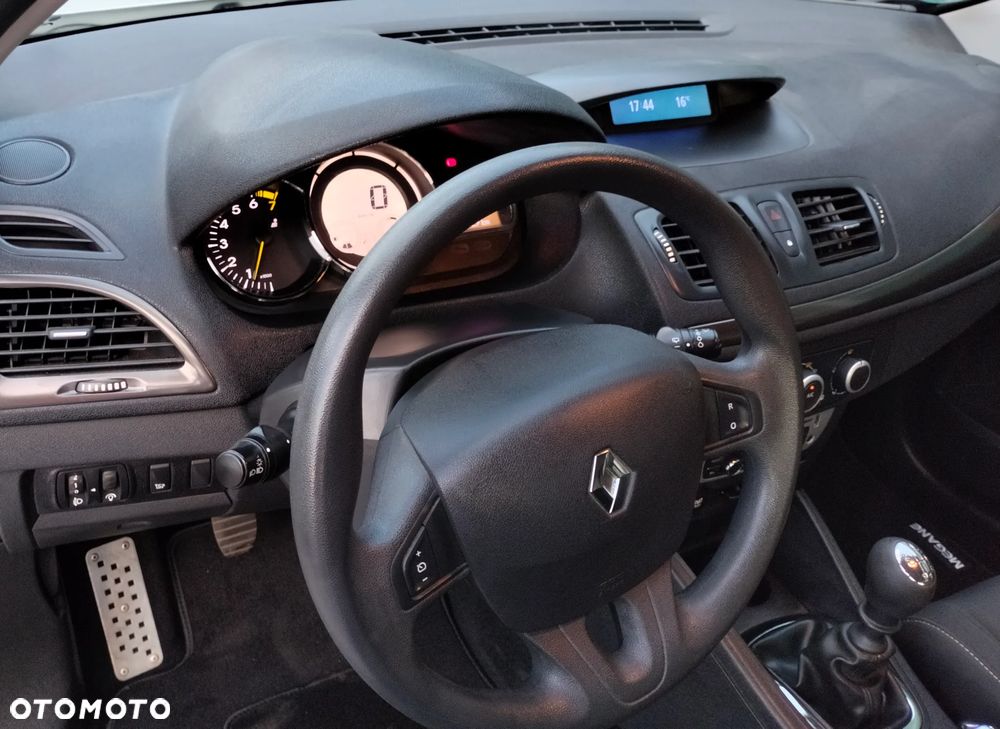 Renault Megane - 12