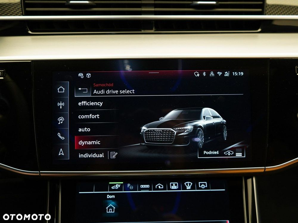 Audi A8 - 32