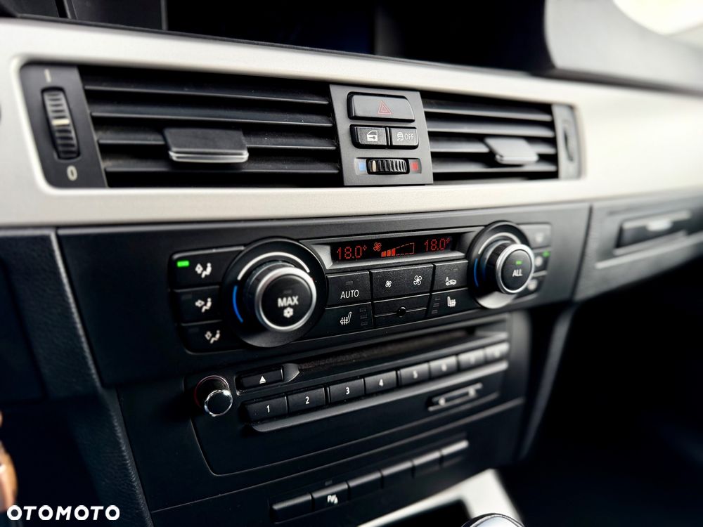 BMW Seria 3 - 26