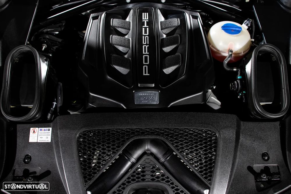 Porsche Macan GTS PDK - 46