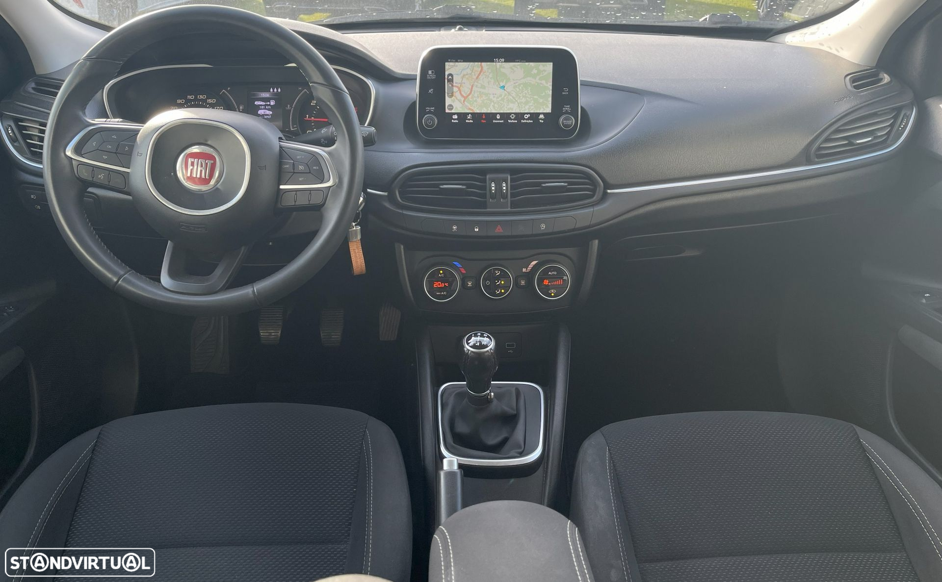 Fiat Tipo Station Wagon 1.3 M-Jet Lounge - 11