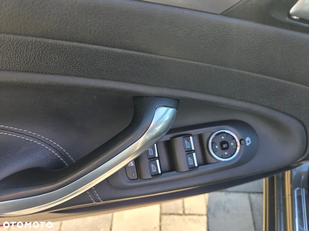 Ford Mondeo 2.0 TDCi Titanium X - 19