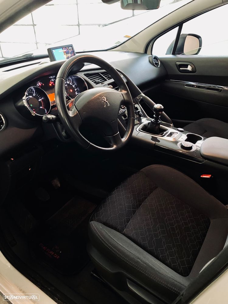 Peugeot 3008 1.6 HDi Allure - 6
