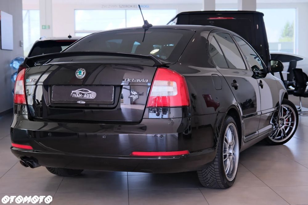 Skoda Octavia 2.0 TFSI RS DSG - 12
