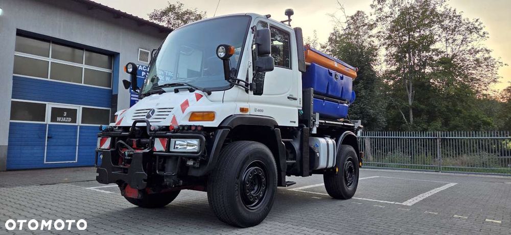Unimog U 400 - 10