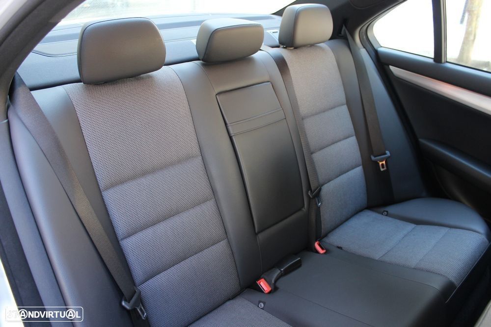 Mercedes-Benz C 220 CDi Avantgarde BE - 22