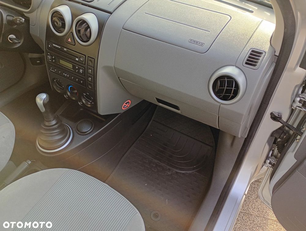 Ford Fusion 1.4 Fun X - 6