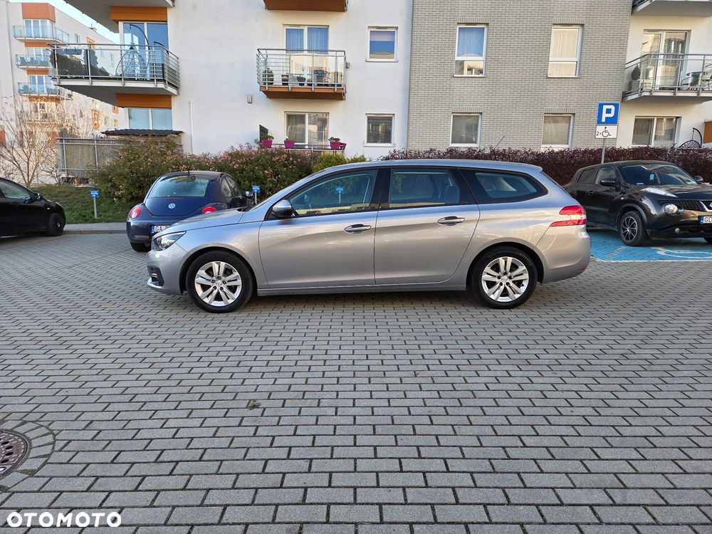 Peugeot 308 1.2 PureTech Allure Pack S&S - 8