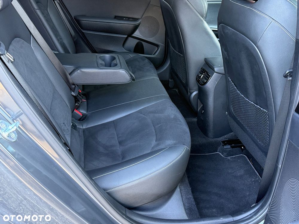 Kia ProCeed 1.5 T-GDI DCT7 OPF GT LINE - 24