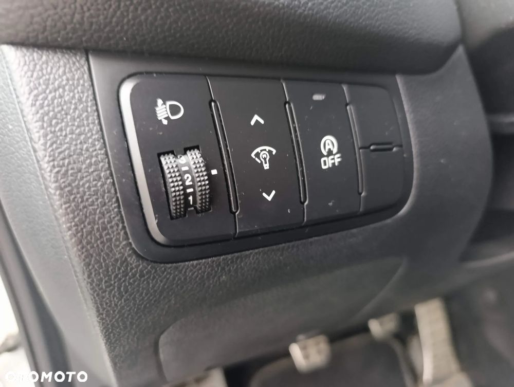 Kia Ceed 1.0 T-GDI GT-Line - 24