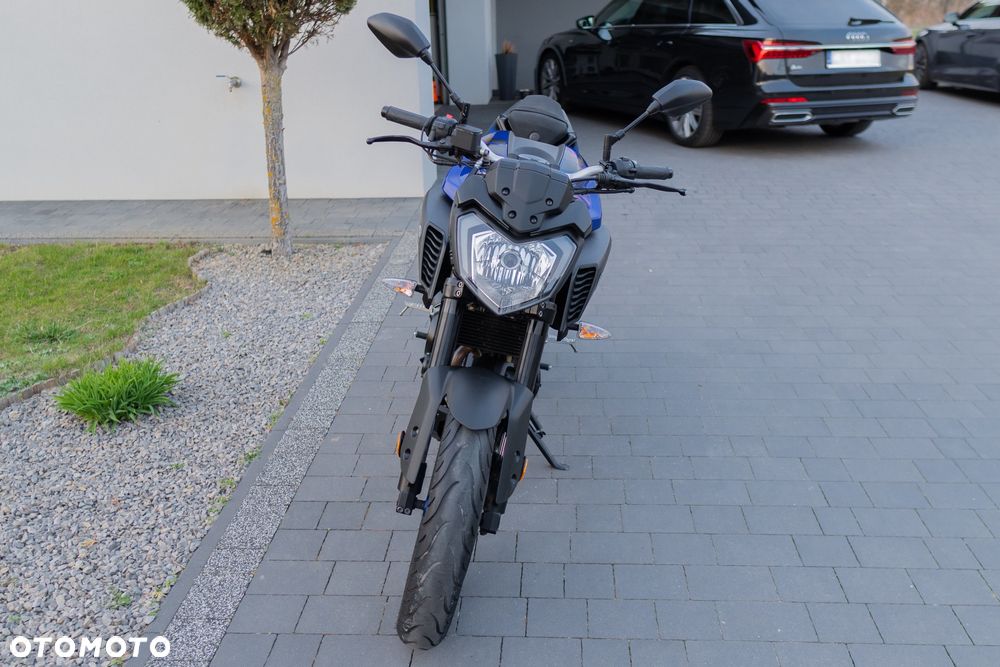Yamaha MT - 6