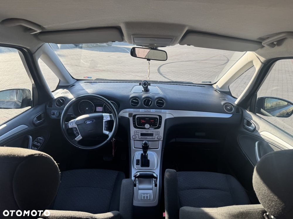 Ford Galaxy 2.0 TDCi Trend - 12