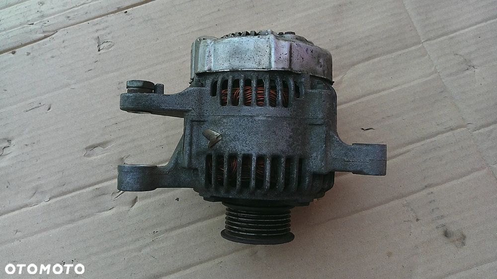 TOYOTA COROLLA E12 1.6 ALTERNATOR - 4