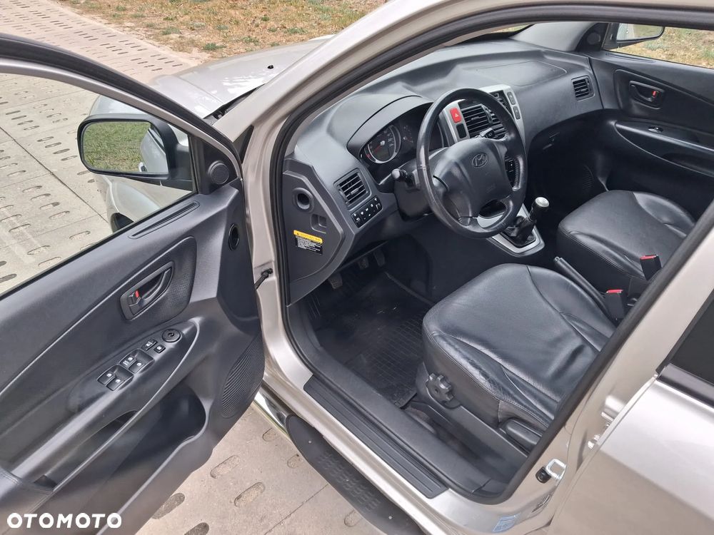 Hyundai Tucson 2.0 Elegance / Premium - 14