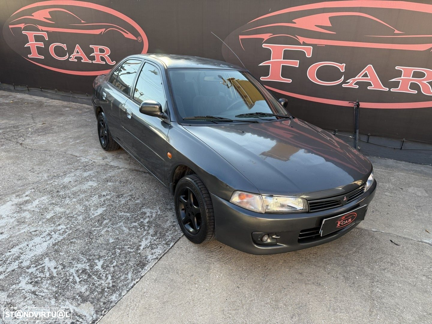 Mitsubishi Lancer 1300 GLX - 3