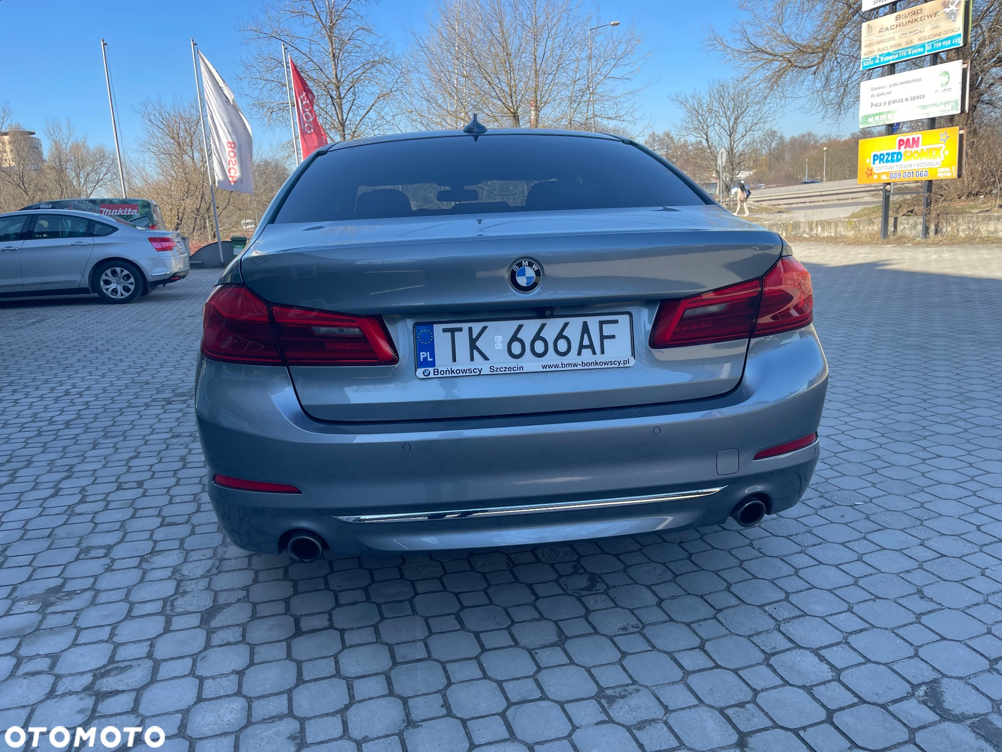 BMW Seria 5 520d xDrive Luxury Line - 4