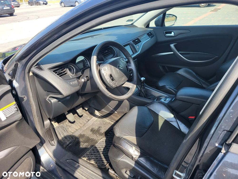 Citroën C5 2.0 HDi Exclusive - 10