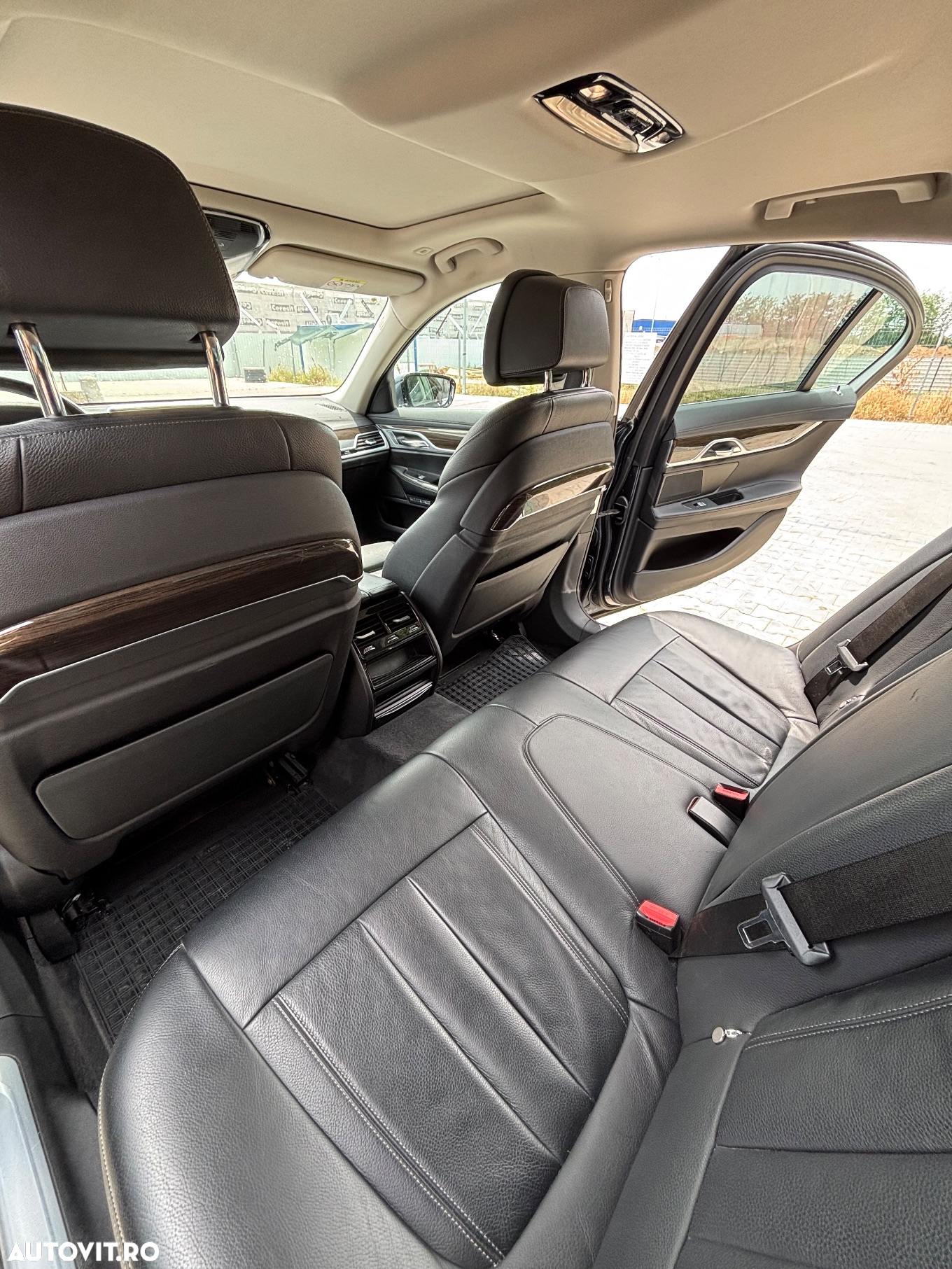 BMW Seria 7 730d - 11