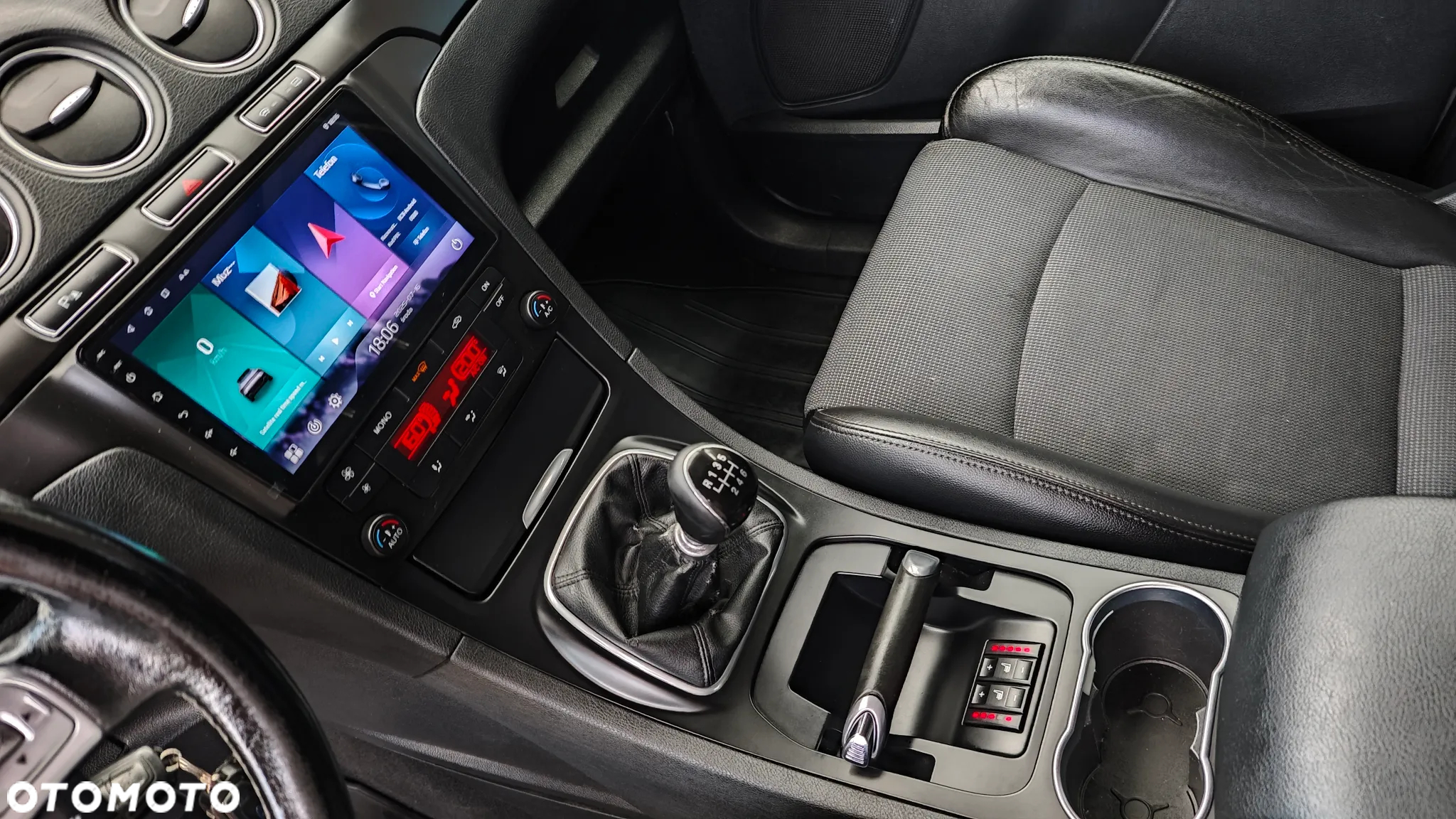 Ford Galaxy 2.0 TDCi Titanium - 3