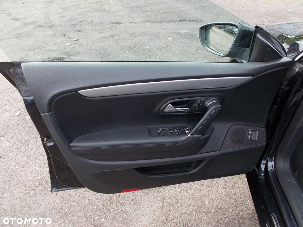 Volkswagen Passat CC 3.6 V6 4Motion DSG - 24