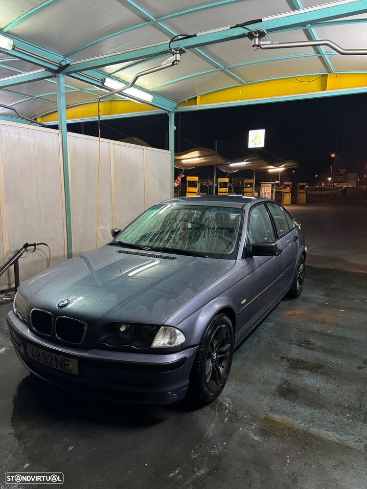 BMW 320 - 7