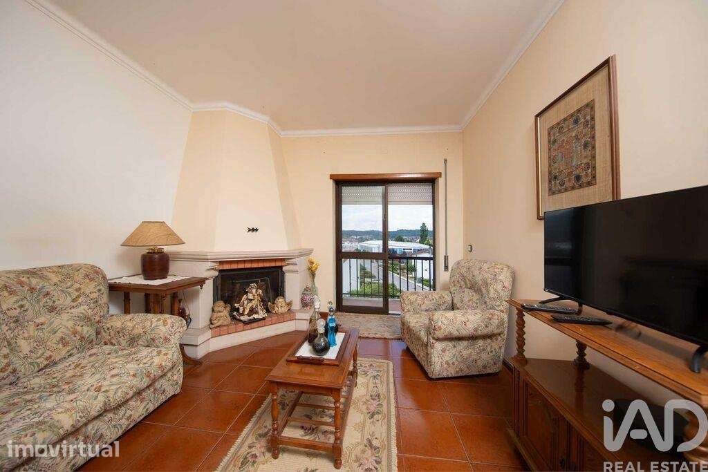 Apartamento T3 em Lousã e Vilarinho de 67 m2 - Grande imagem: 4/24