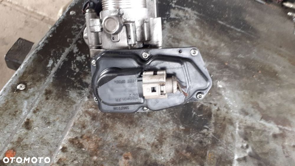 Przepustnica 03L 128 063 AF VDO - 2