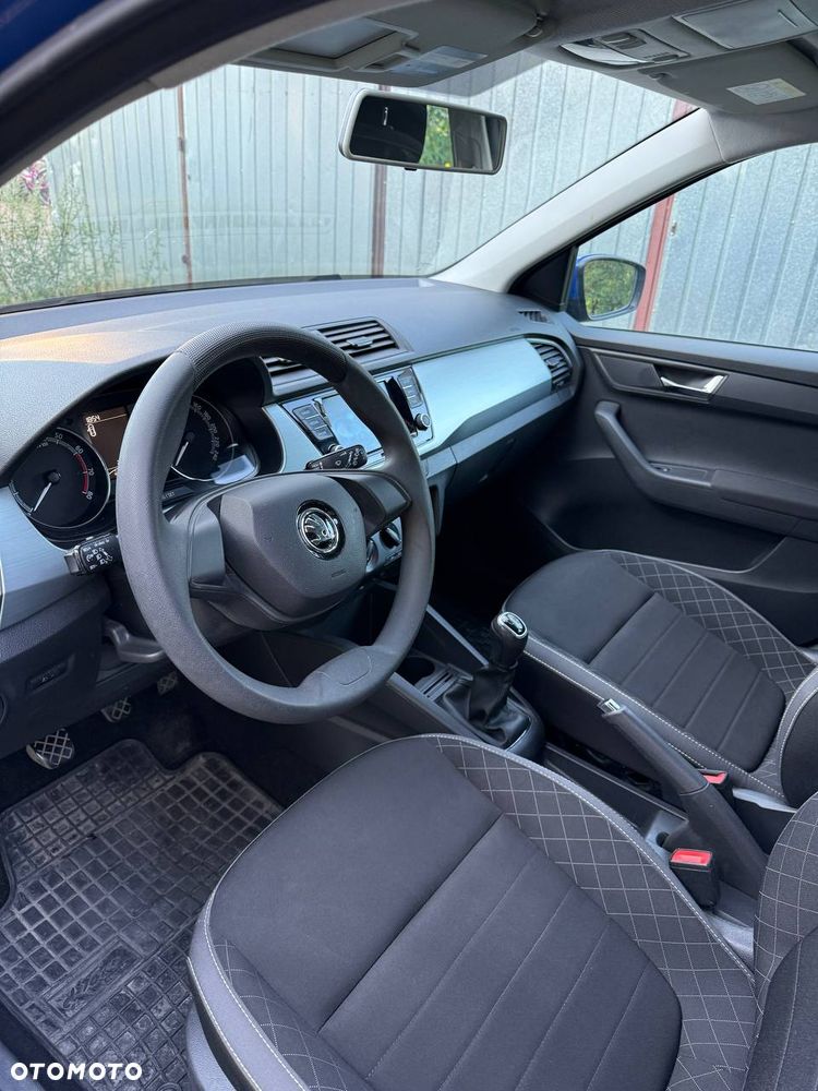Skoda Fabia 1.0 TSI Ambition - 10